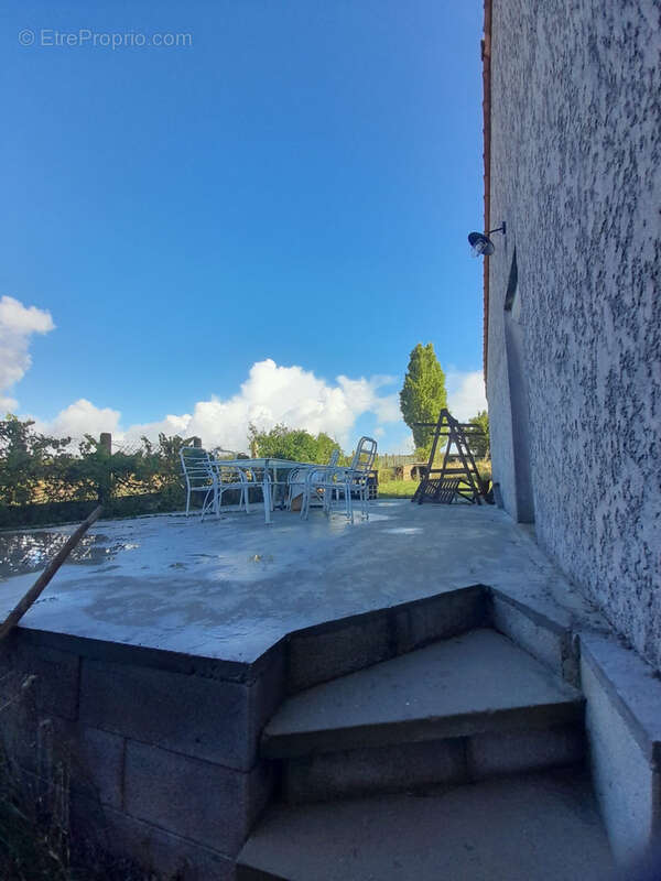 Maison à L'ILE-D'ELLE