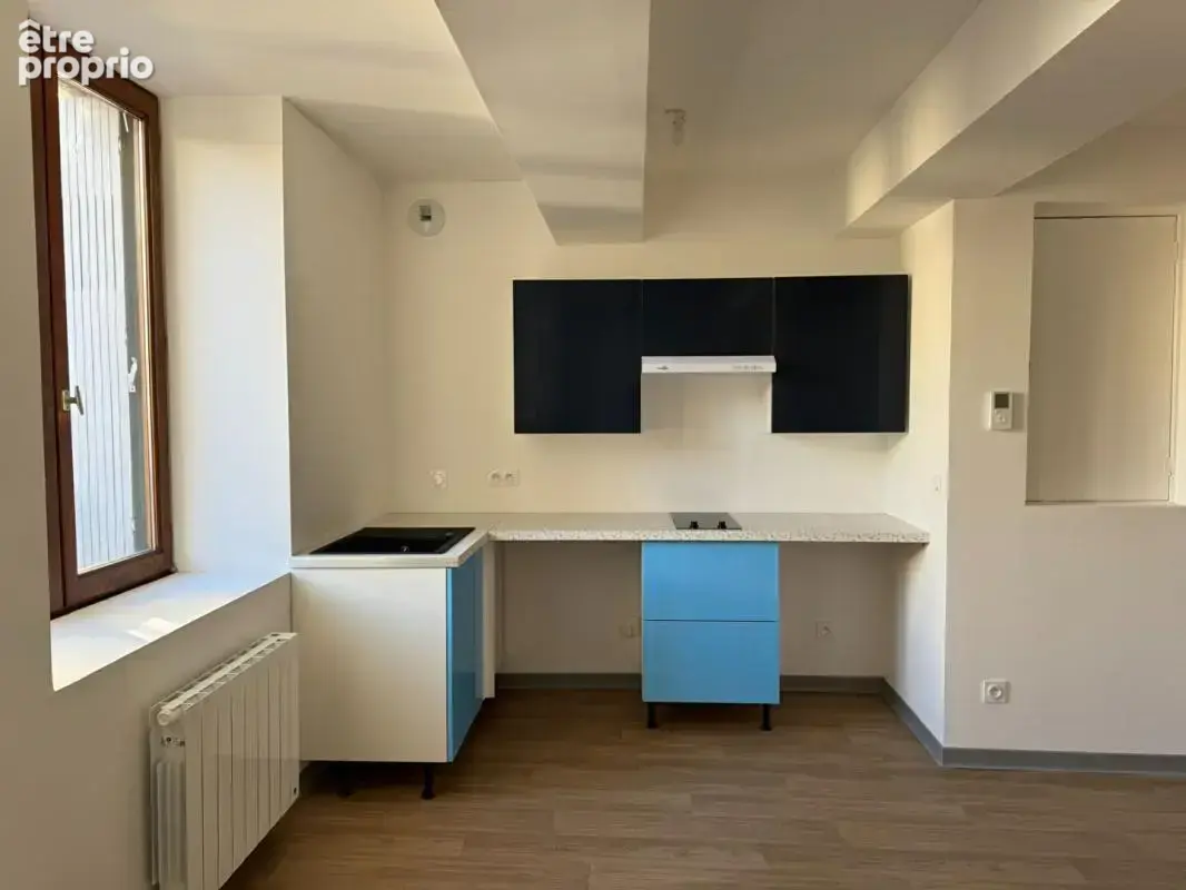 Immeuble rénové offrant trois logements lumineux dont deux T1 bis et un duplex T3 secteur Capucins Carcassonne - photo 3