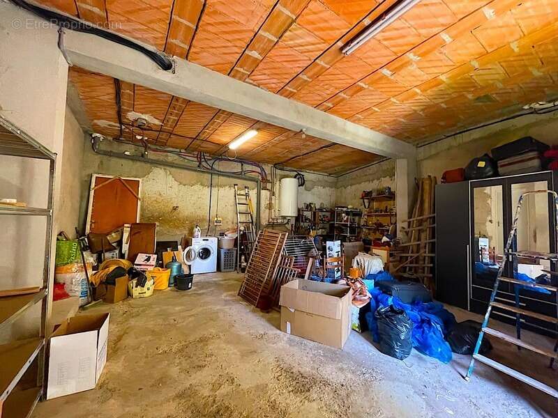 Maison à CASCASTEL-DES-CORBIERES