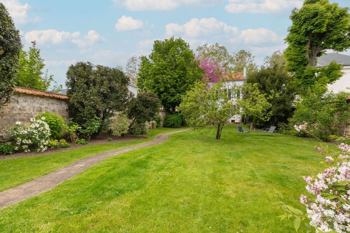 Maison à RUEIL-MALMAISON