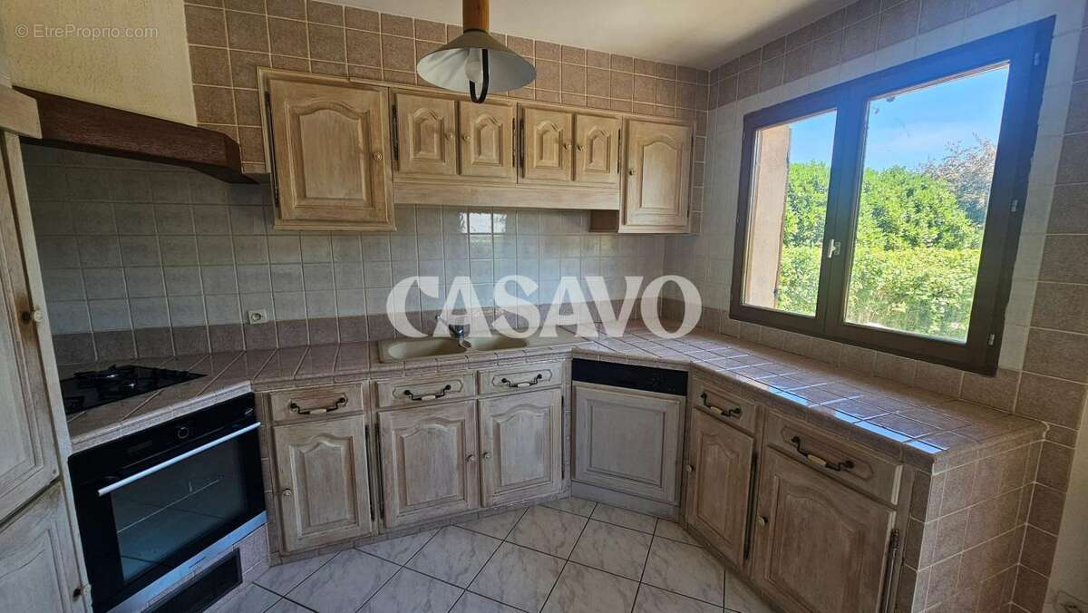 Vente Maison 3 pièces de 94m² - 38540 Grenay - photo 2