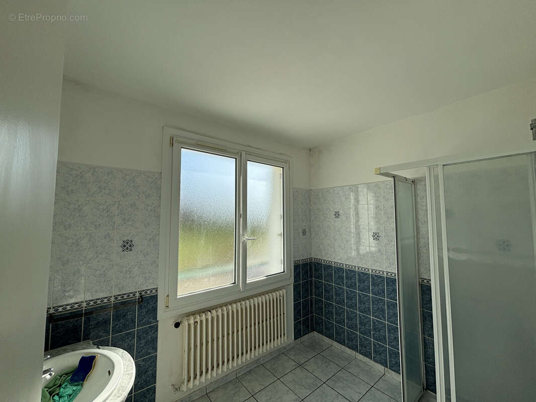 Maison à LE RELECQ-KERHUON