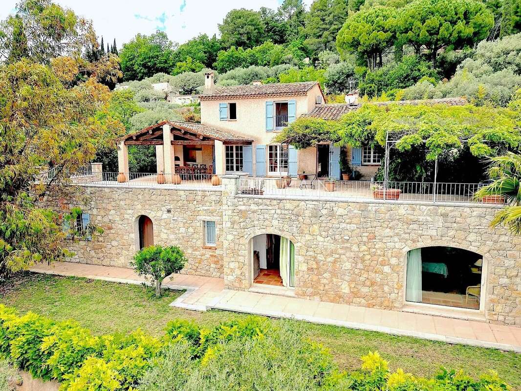 Maison à FAYENCE