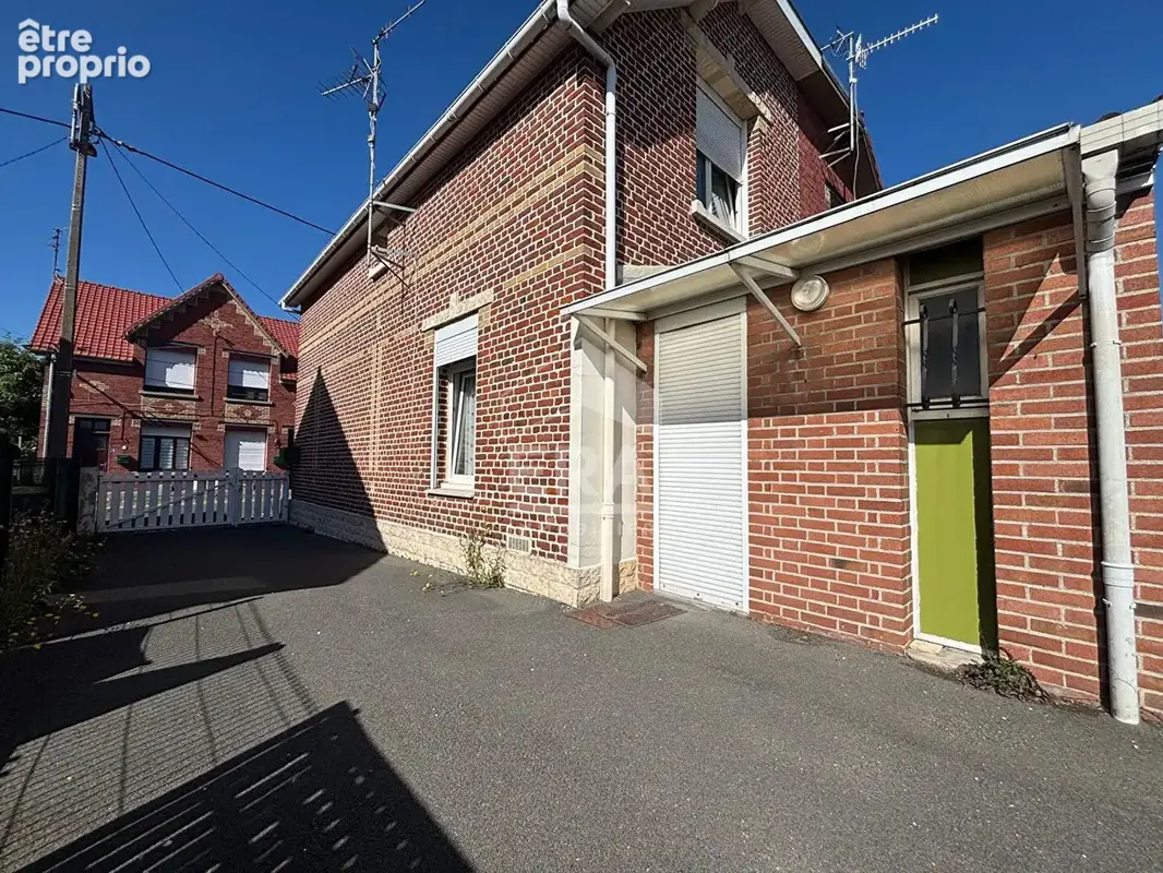 Maison à ESTEVELLES