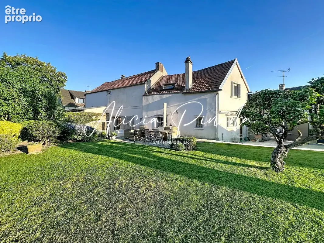 Photo 1 - Maison à CRESPIERES