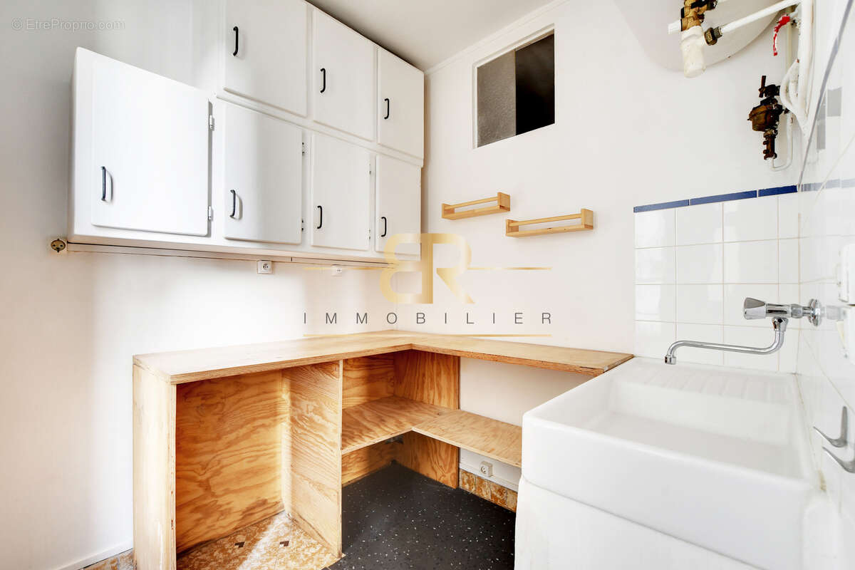 Appartement à PARIS-11E