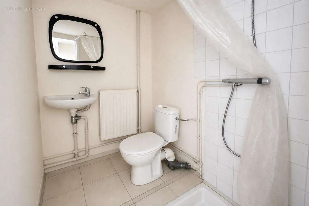 Maison de 5 pièces de 53 m² à Issoire - photo 8