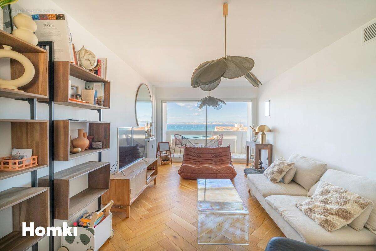 Appartement à MARSEILLE-8E