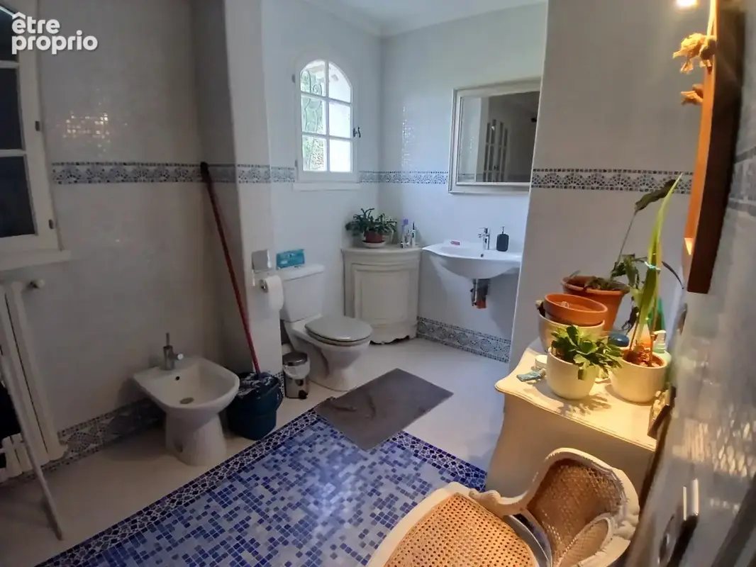 Downstairs bathroom