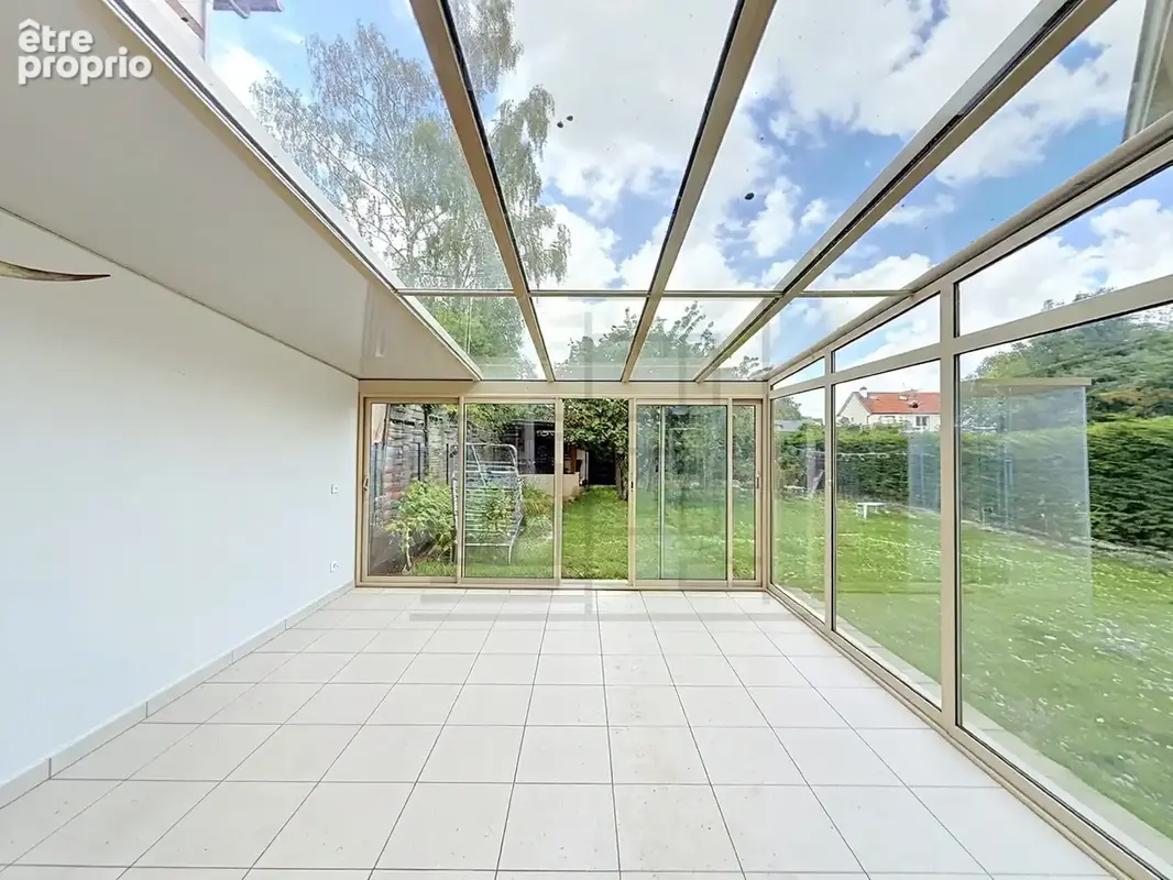 Maison 135 m² à Parmain  - photo 5