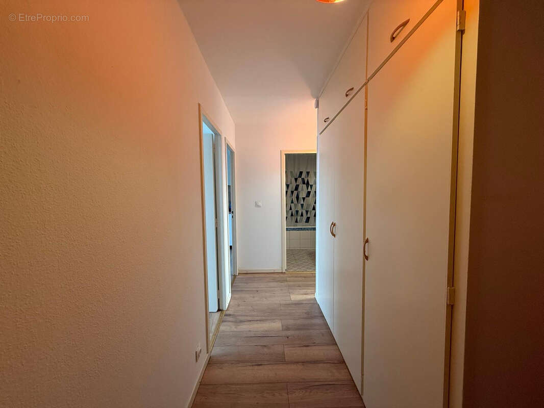 À vendre   Appartement F2 au dernier étage avec deux balcons   Saint-Louis - photo 10
