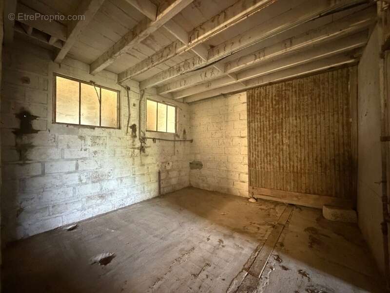 Demeure de caractère du XVIIᵉ siècle – 279 m² habitables – Plus de 390 m² de dépendances – Potentiel exceptionnel - photo 13