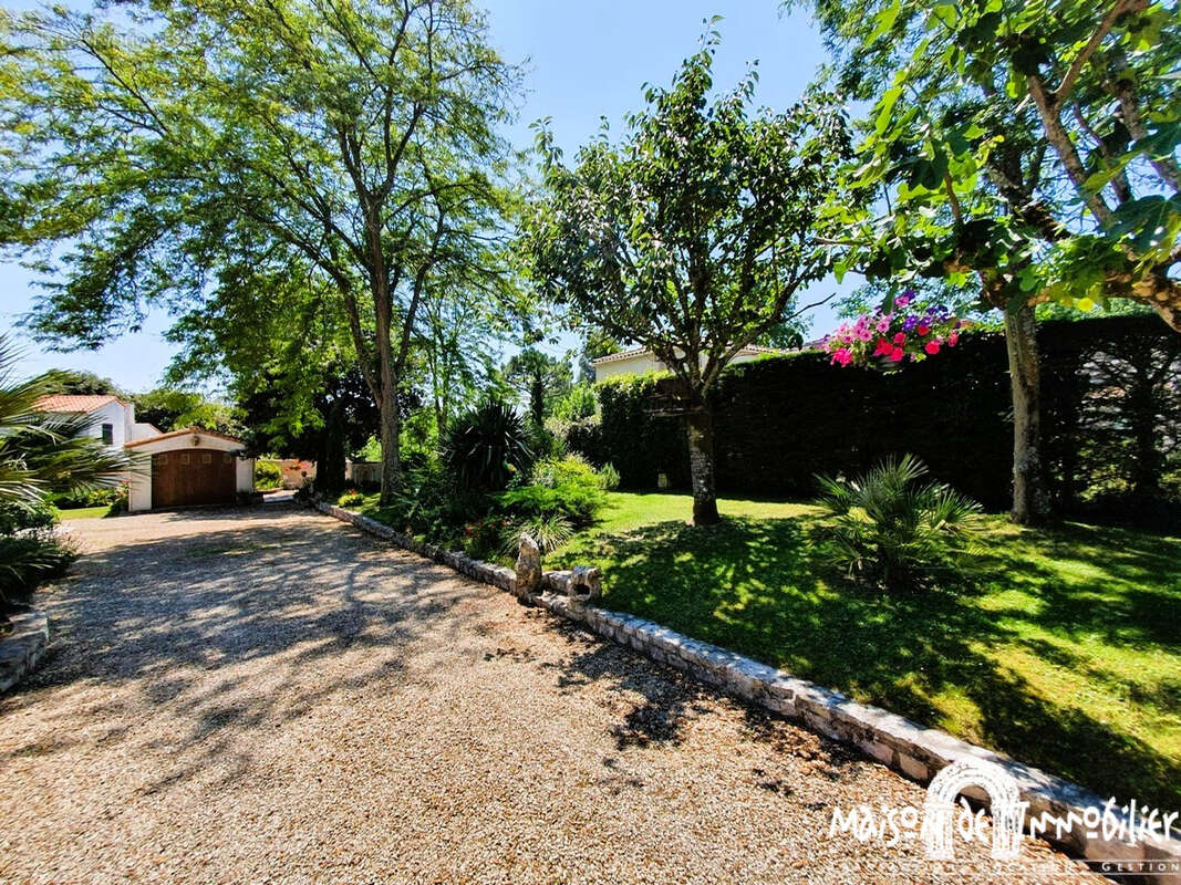 Maison à MESCHERS-SUR-GIRONDE