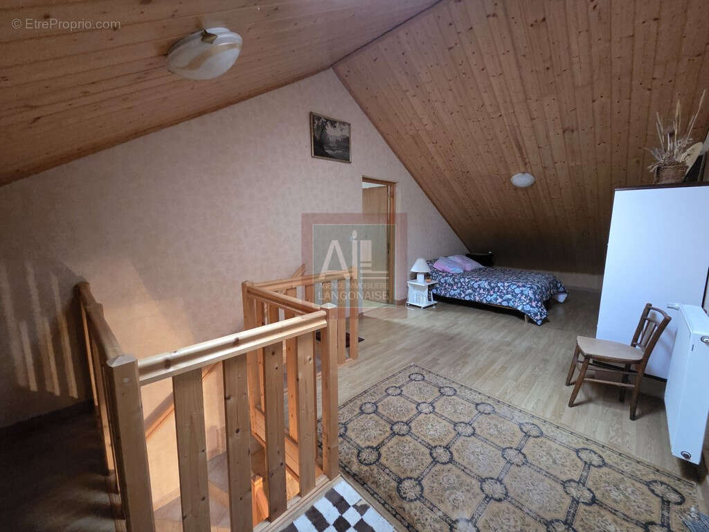 Maison à CHAMBON-LE-CHATEAU