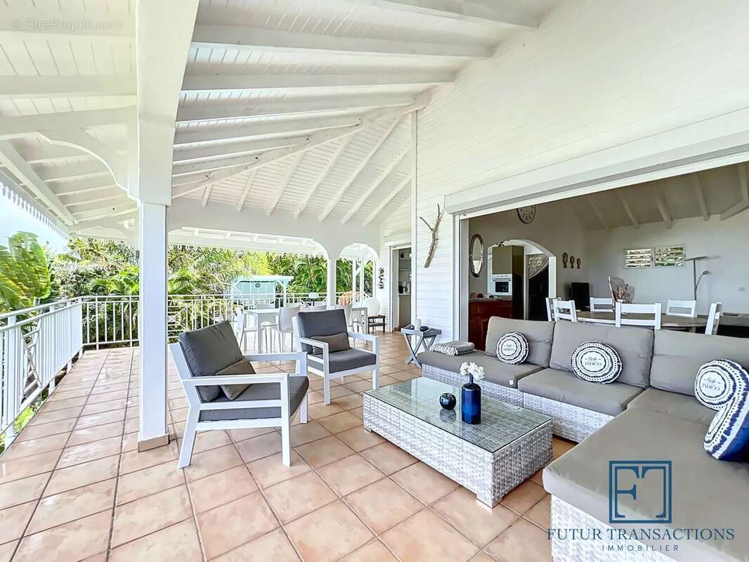 Maison à SAINTE-ANNE