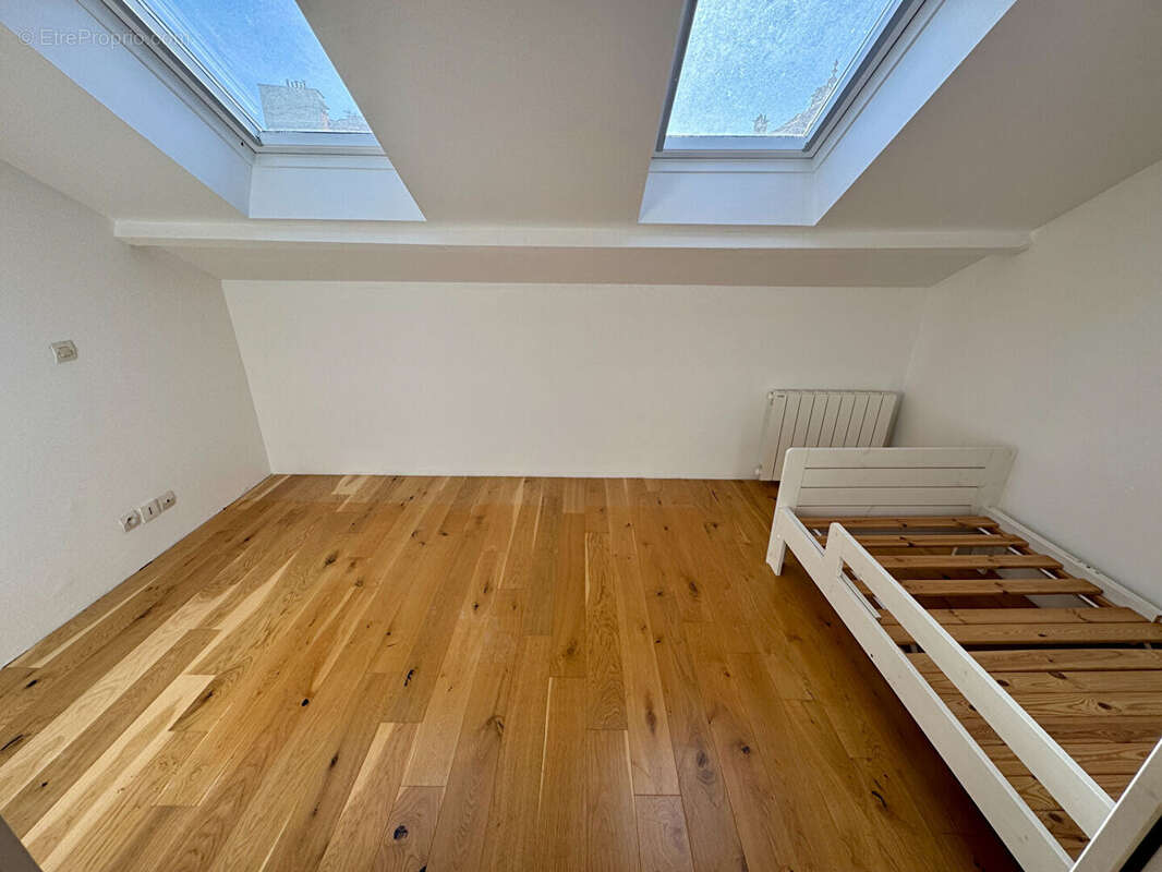 Appartement à FONTENAY-SOUS-BOIS