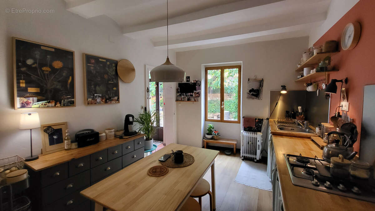 Maison à LA CALMETTE