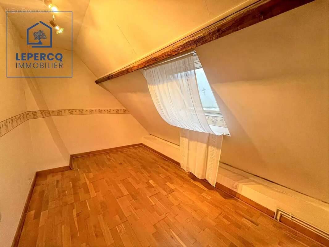 Maison à LA FERTE-MILON