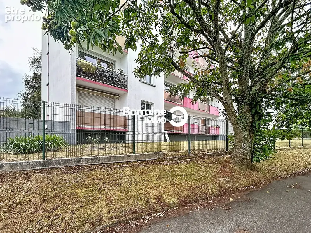 A vendre- lorient-keryado  appartement t3 de 60 m²- balcon-stationnement-vue degagee - photo 2
