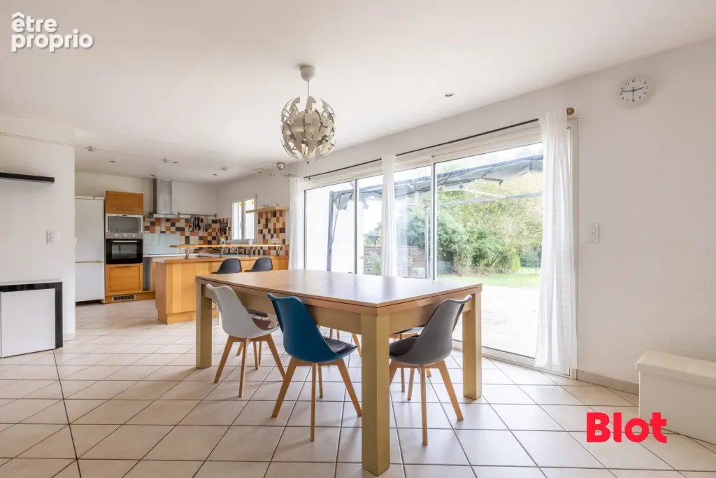 Maison 7 pièces 137 m² à vendre à Erce-En-Lamee (35620) - photo 3