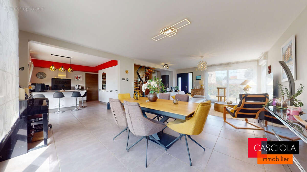 Maison à MARLY