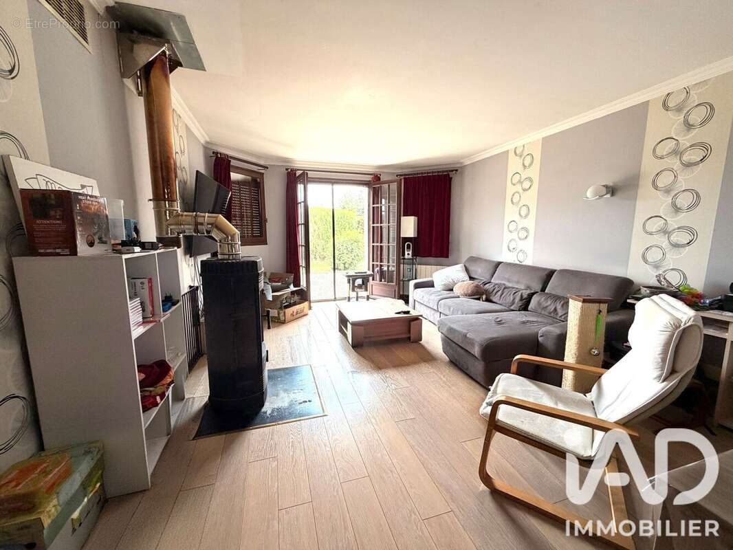 Maison 138 m² à Torcenay  - photo 2