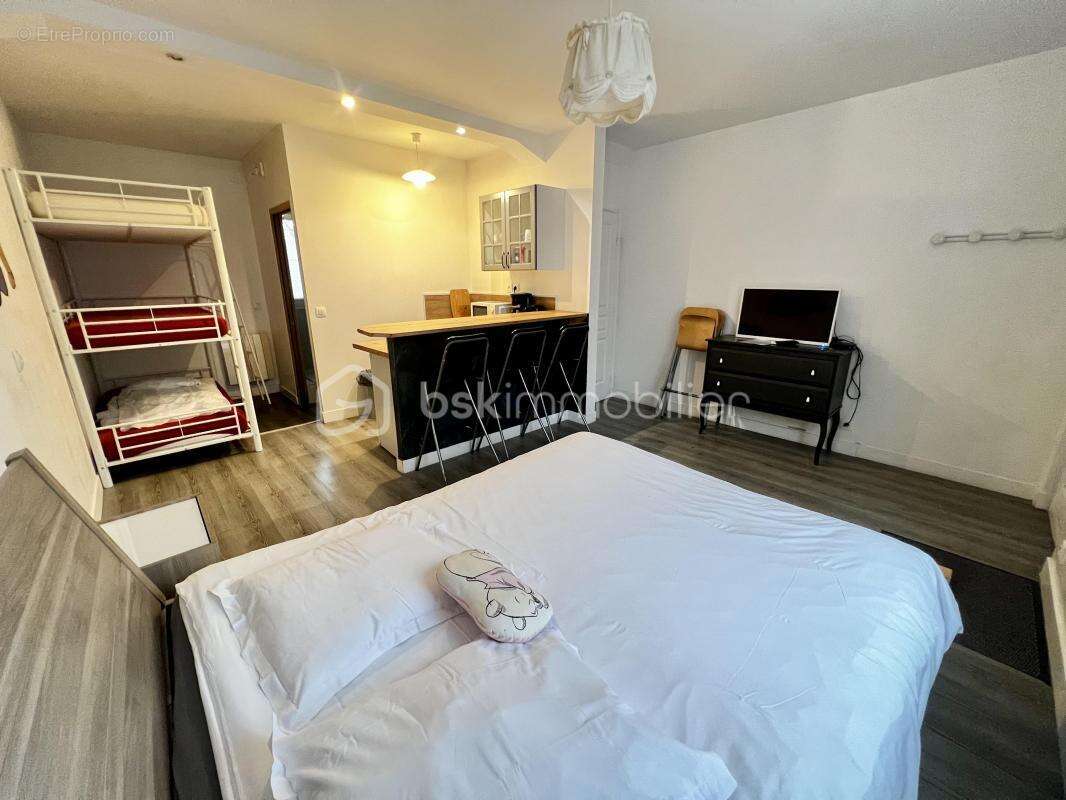 Appartement à MONTRY