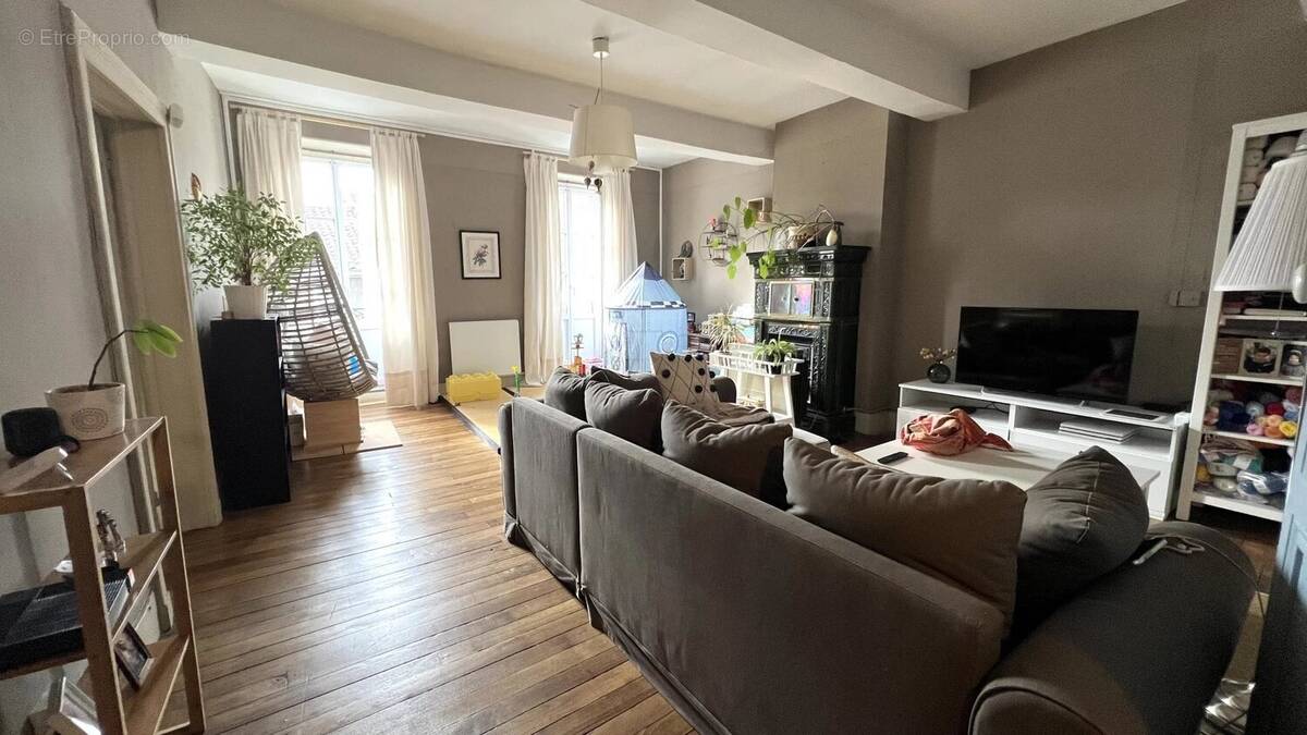 Appartement à SAINT-GIRONS