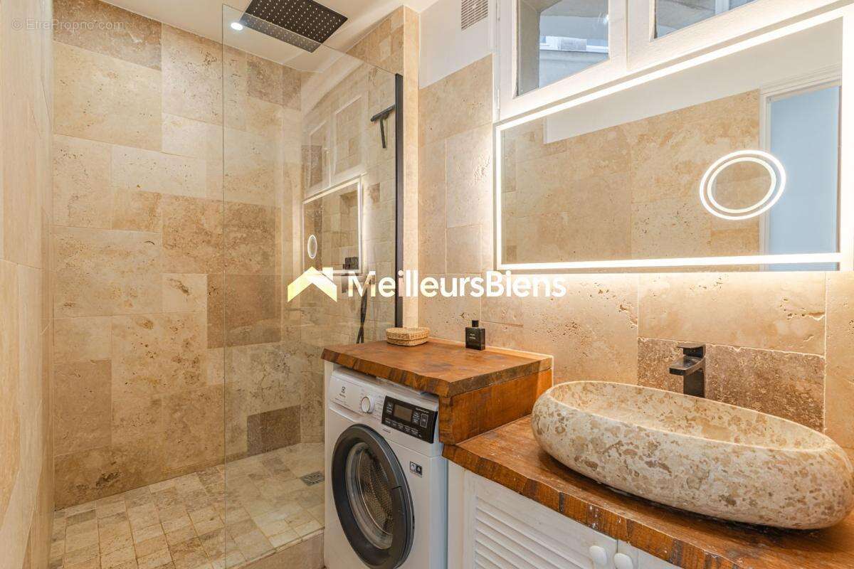 Appartement à PARIS-12E