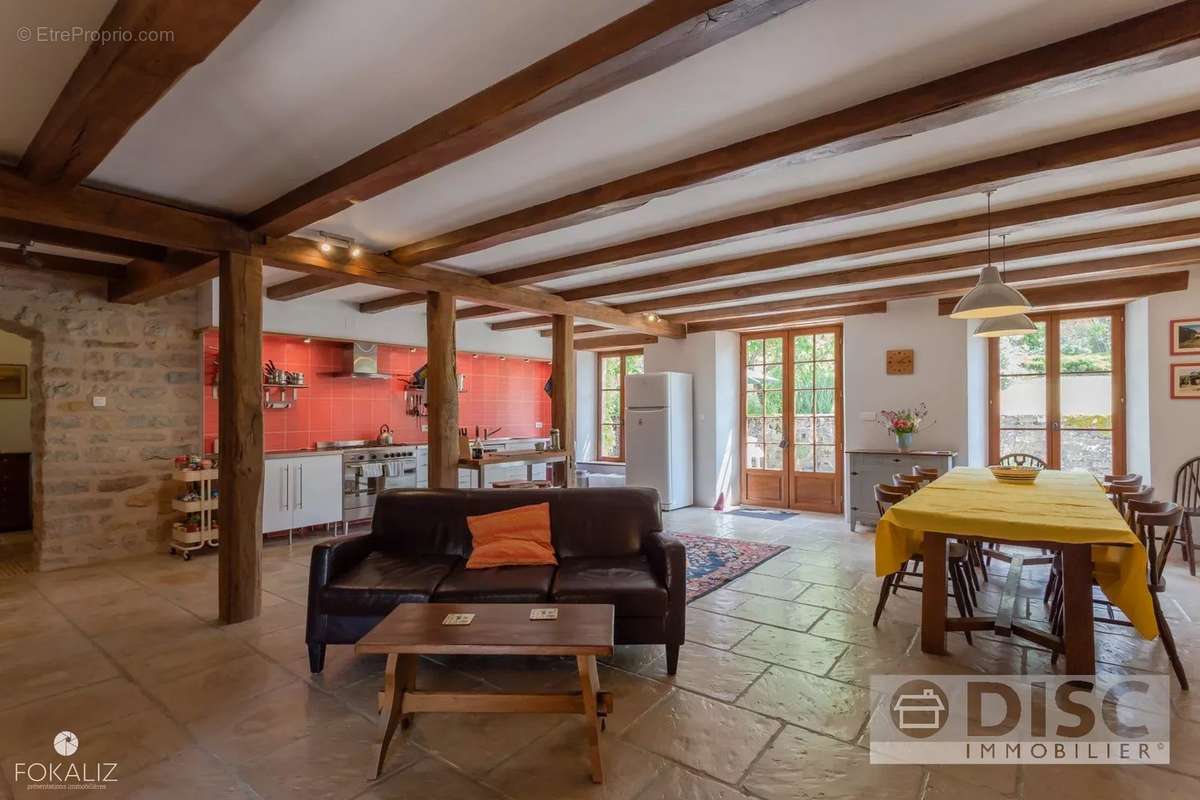 Maison à SAINT-ANTONIN-NOBLE-VAL