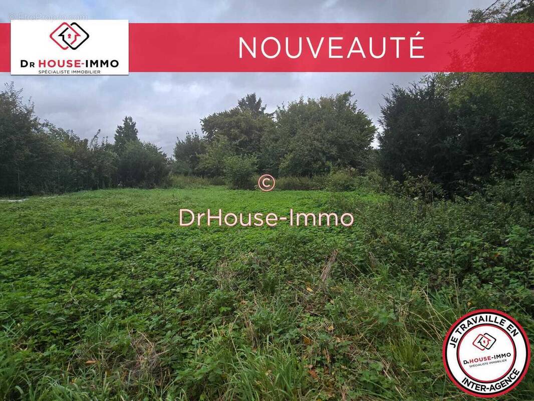 Photo Terrain à Roye au prix de 49 000€