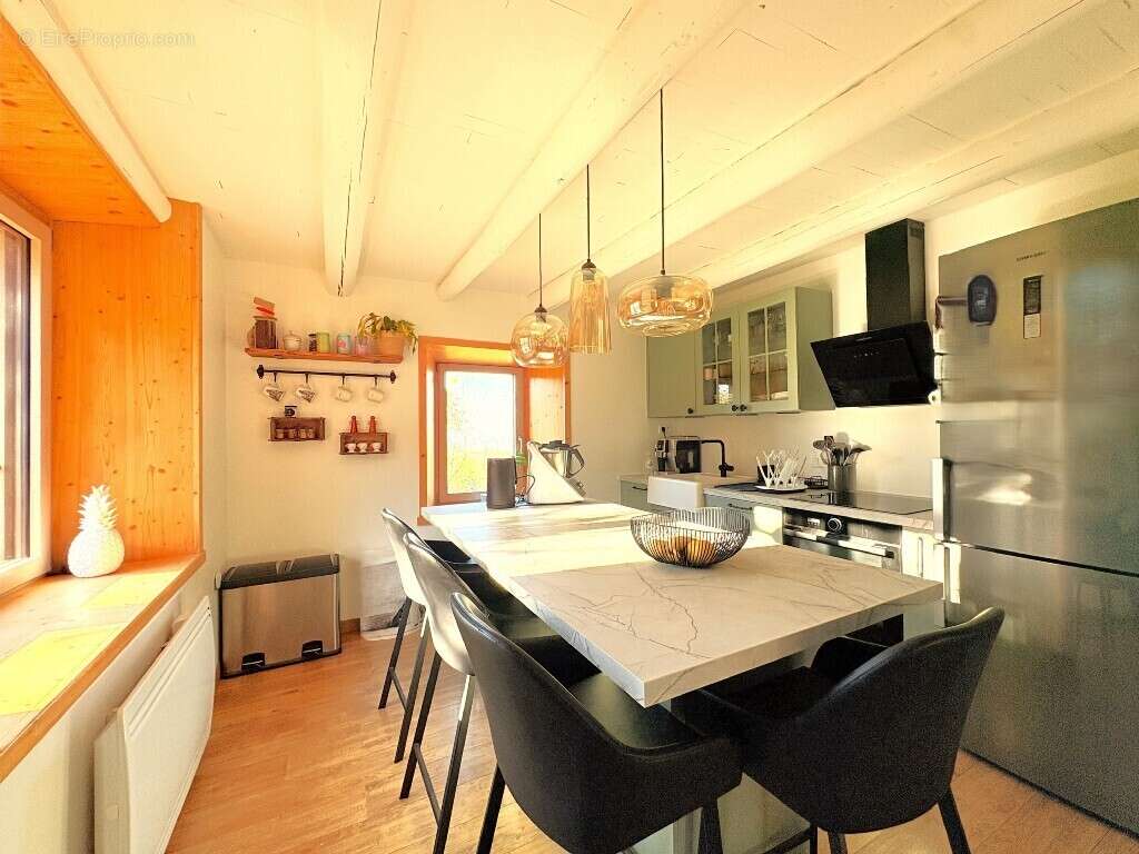 Maison à THORENS-GLIERES