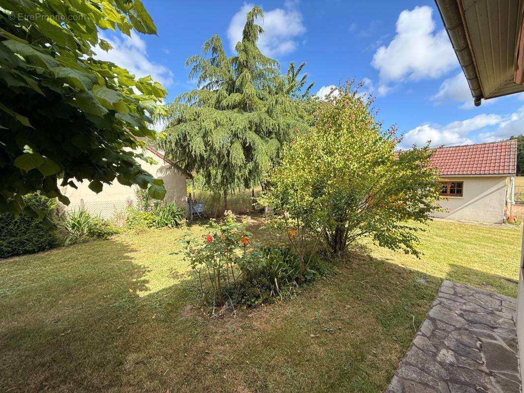 EN EXCLUSIVITE ! Pavillon de 114m², sur sous sol,  terrain de 956m2 169 900 € - photo 55