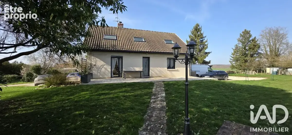 Photo 1 - Maison à FAY-LES-MARCILLY