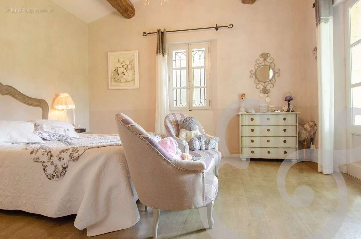 Maison à EYGALIERES