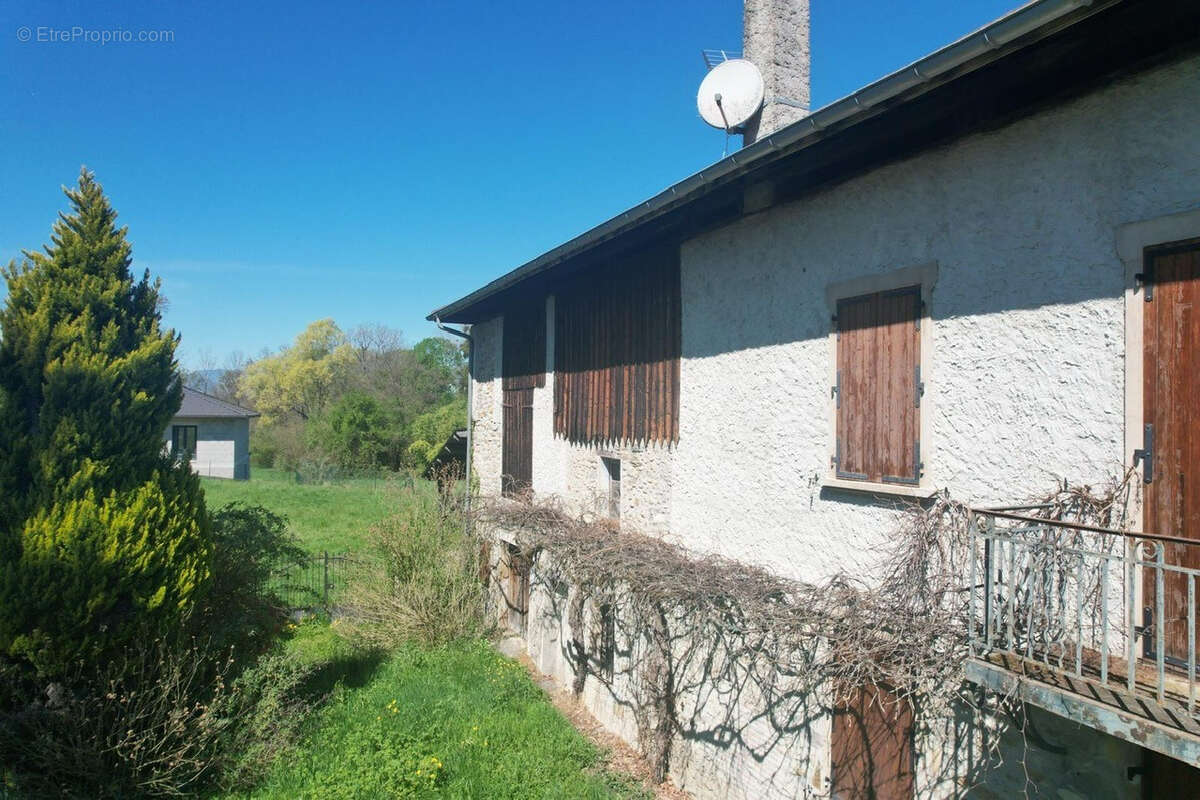 Maison à LES MOLLETTES