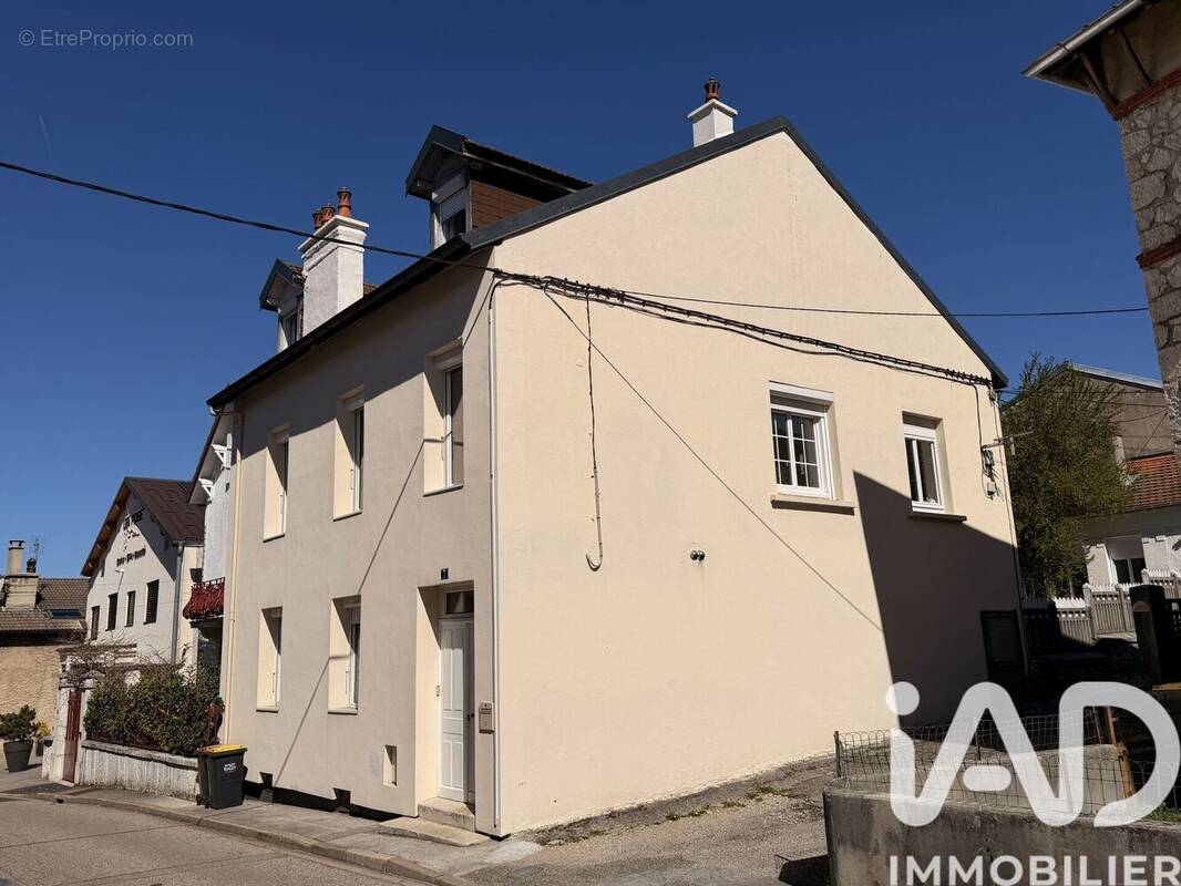 Photo 1 - Maison à OYONNAX