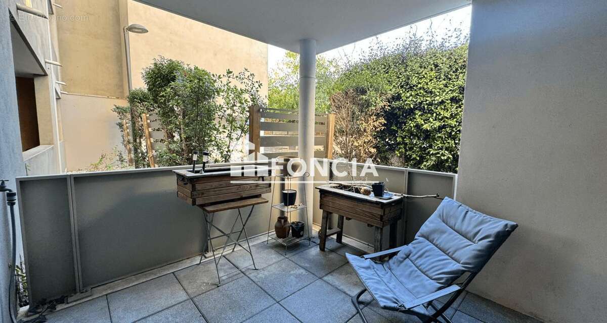 Appartement à LAVERUNE