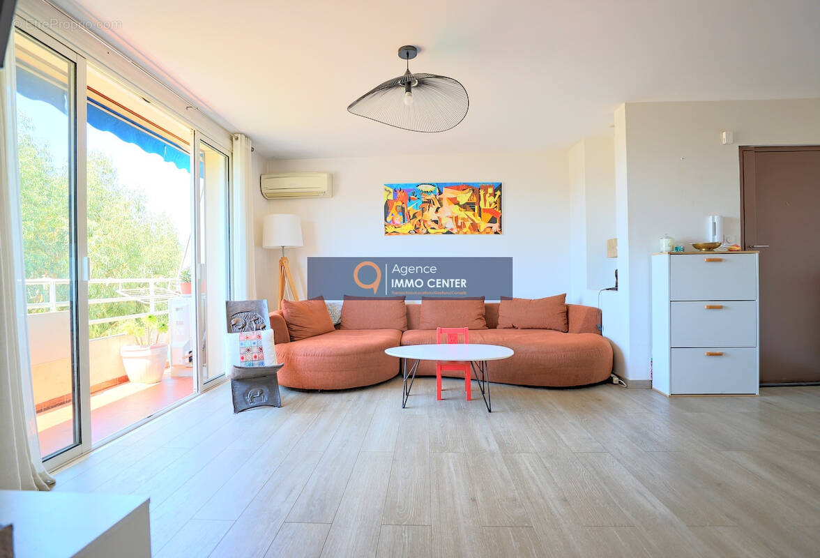 Appartement à HYERES