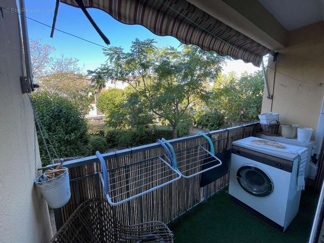 Appartement à LE MUY