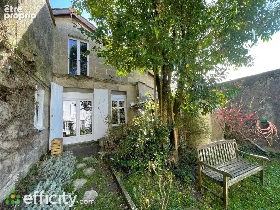 Maison 8 pièces 178 m² à vendre à Coutras (33230) - photo 12