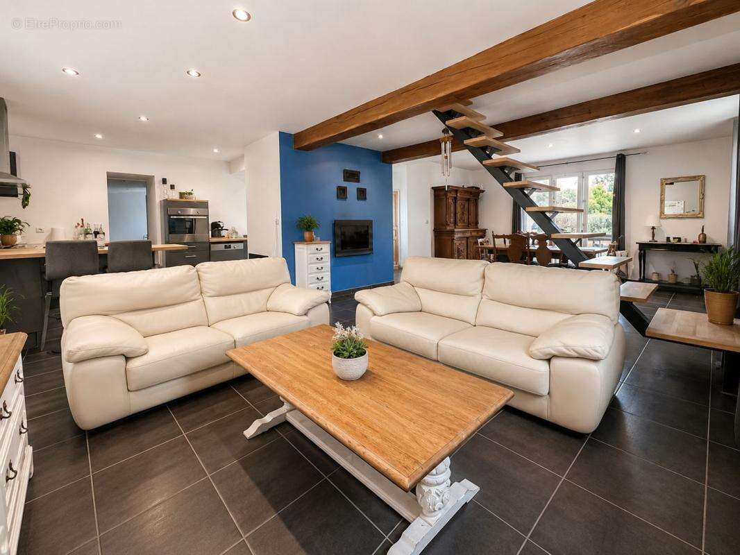  À vendre – Belle maison familiale à Auteuil - photo 2