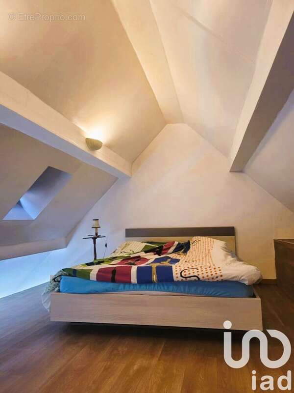 Photo 6 - Maison à LAMORLAYE