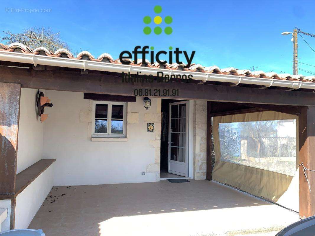 Maison à ROMAZIERES