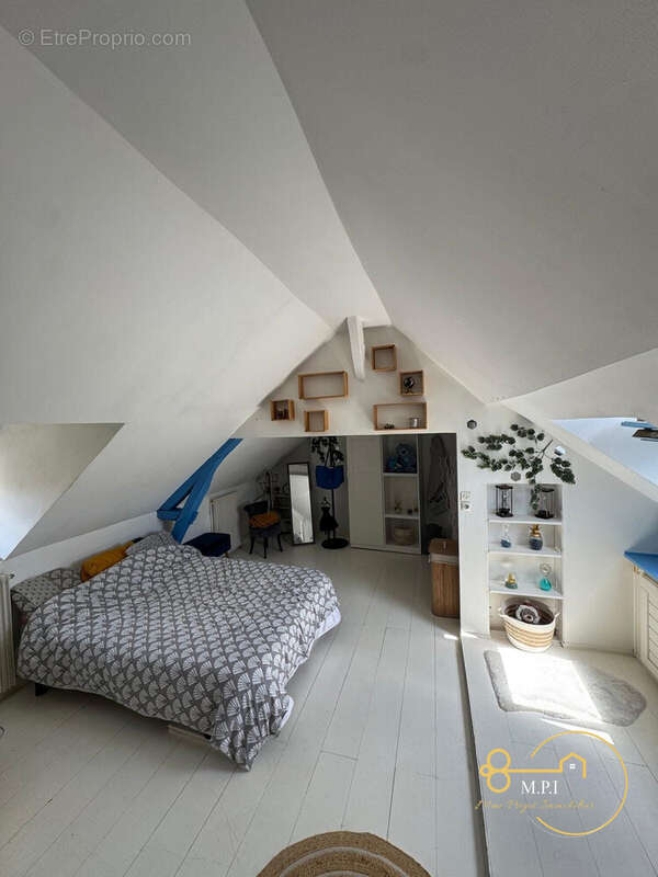 Maison 110 m² à Alencon  - photo 8