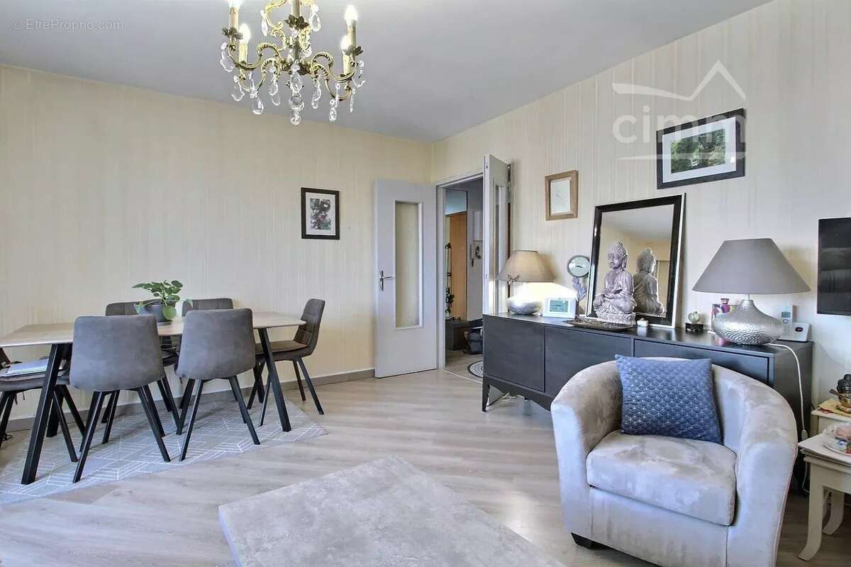 Appartement à JOUE-LES-TOURS