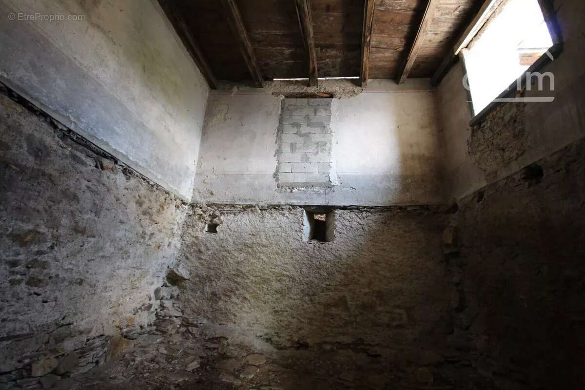 Maison à LA ROCHETTE