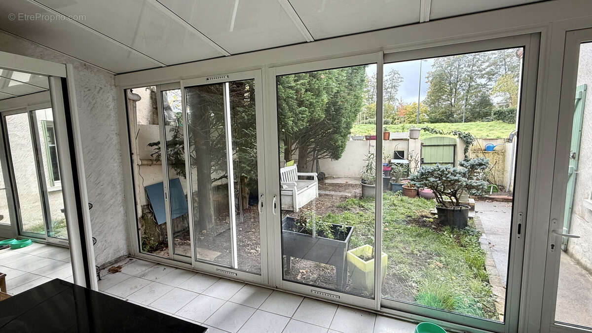 Maison à LA MEMBROLLE-SUR-CHOISILLE