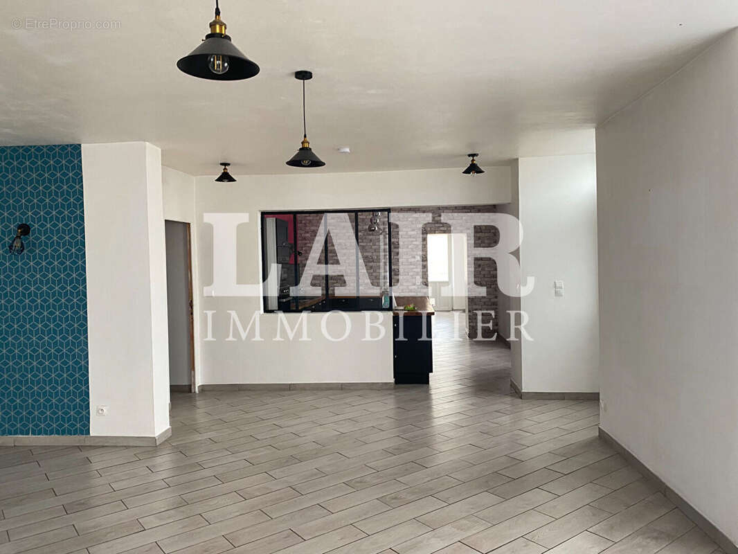 Maison à LA FRESNAYE-SUR-CHEDOUET