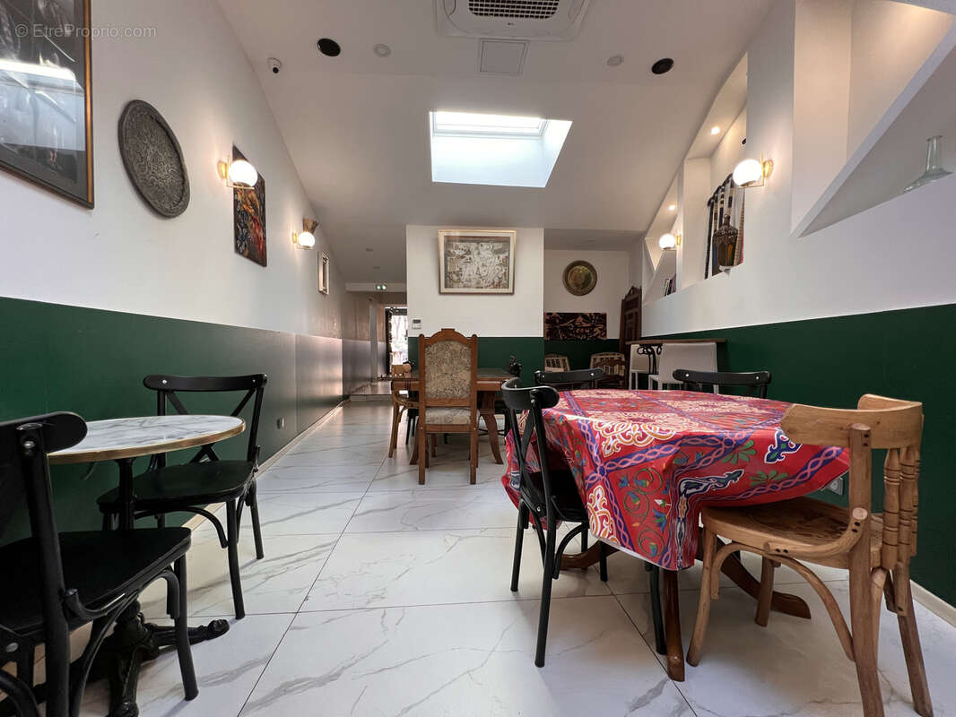 Commerce à MARSEILLE-6E